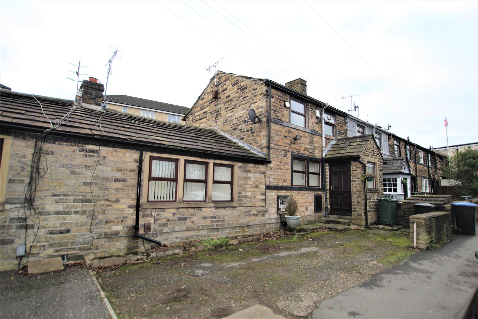 Highgate Road, Queensbury, Bradford Sugdens Estate Agent